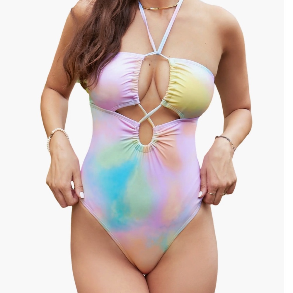 Cupshe Tie Dye One-Piece Swimsuit